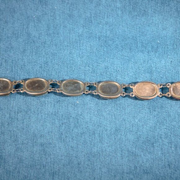 VINTAGE Green ONYX Faceted Marble Cabochon Bracelet - Picture 4 of 6